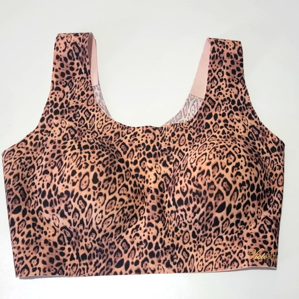 Victoria's Secret Leopard Print Sports Bra XS-M